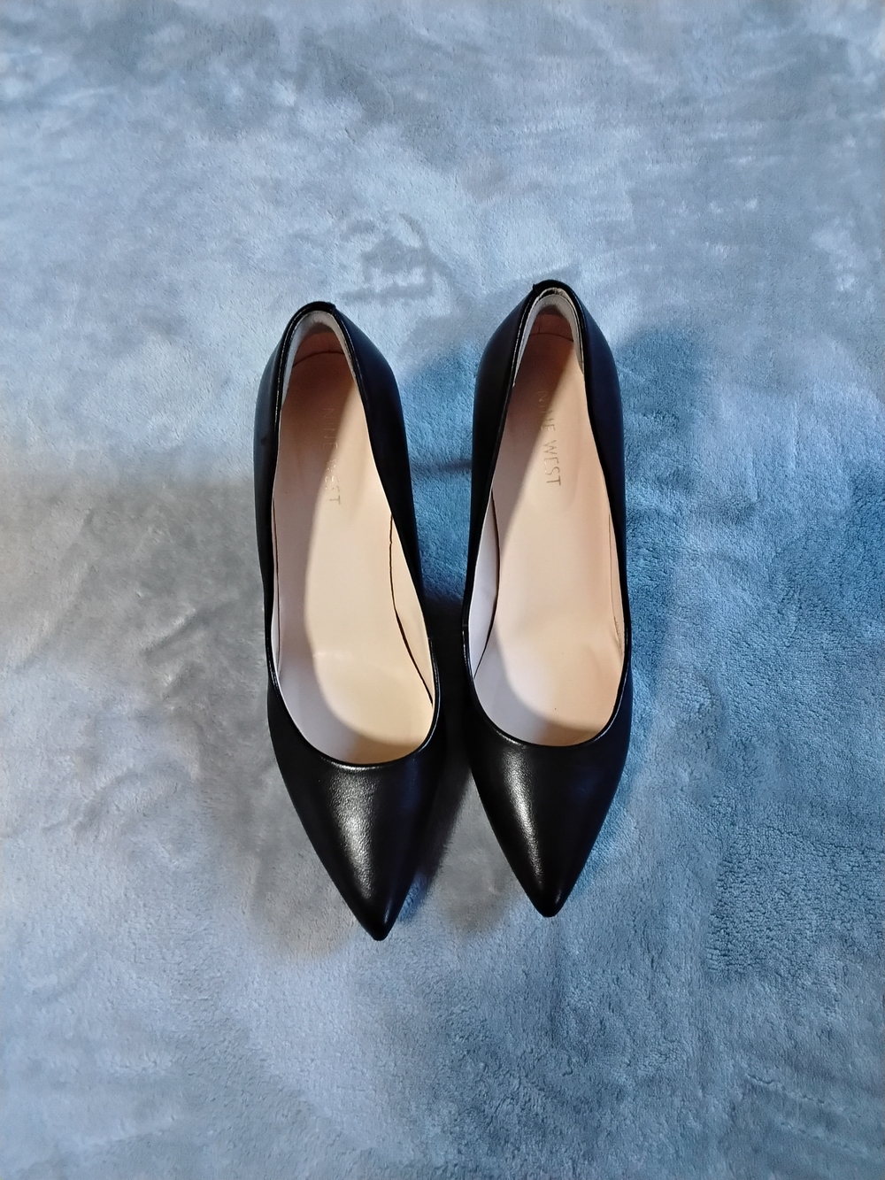 Nine West Black Pointed Toe Leather Pumps - Picture 2 of 9